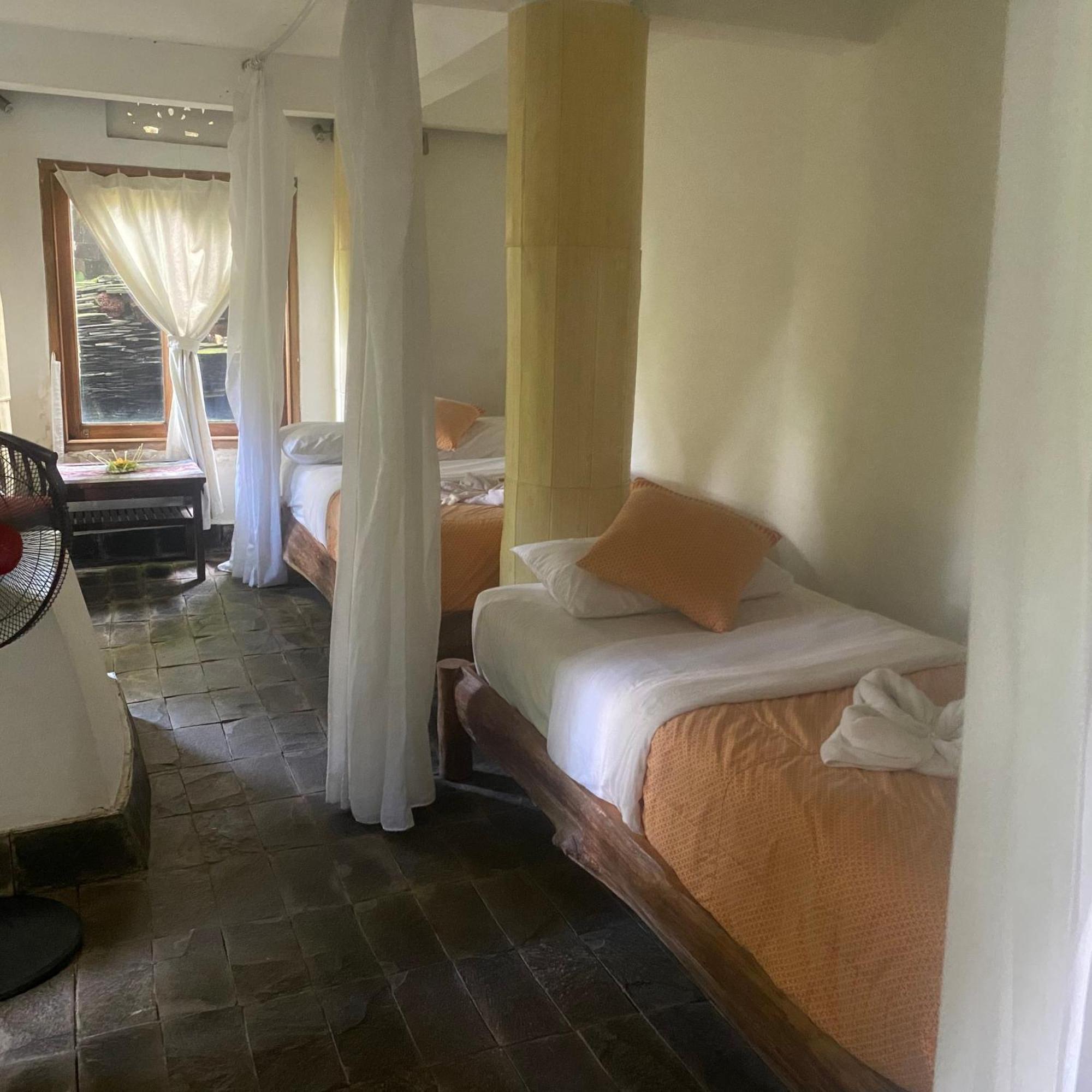 Hotel Omunity Bali Singaraja Exterior foto