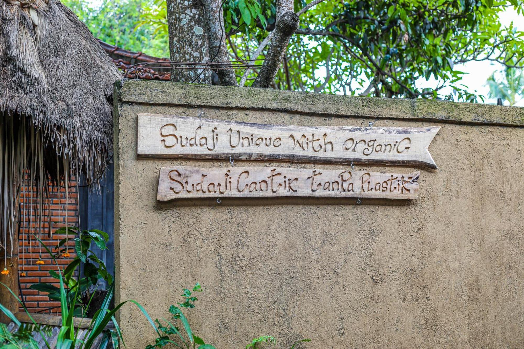Hotel Omunity Bali Singaraja Exterior foto
