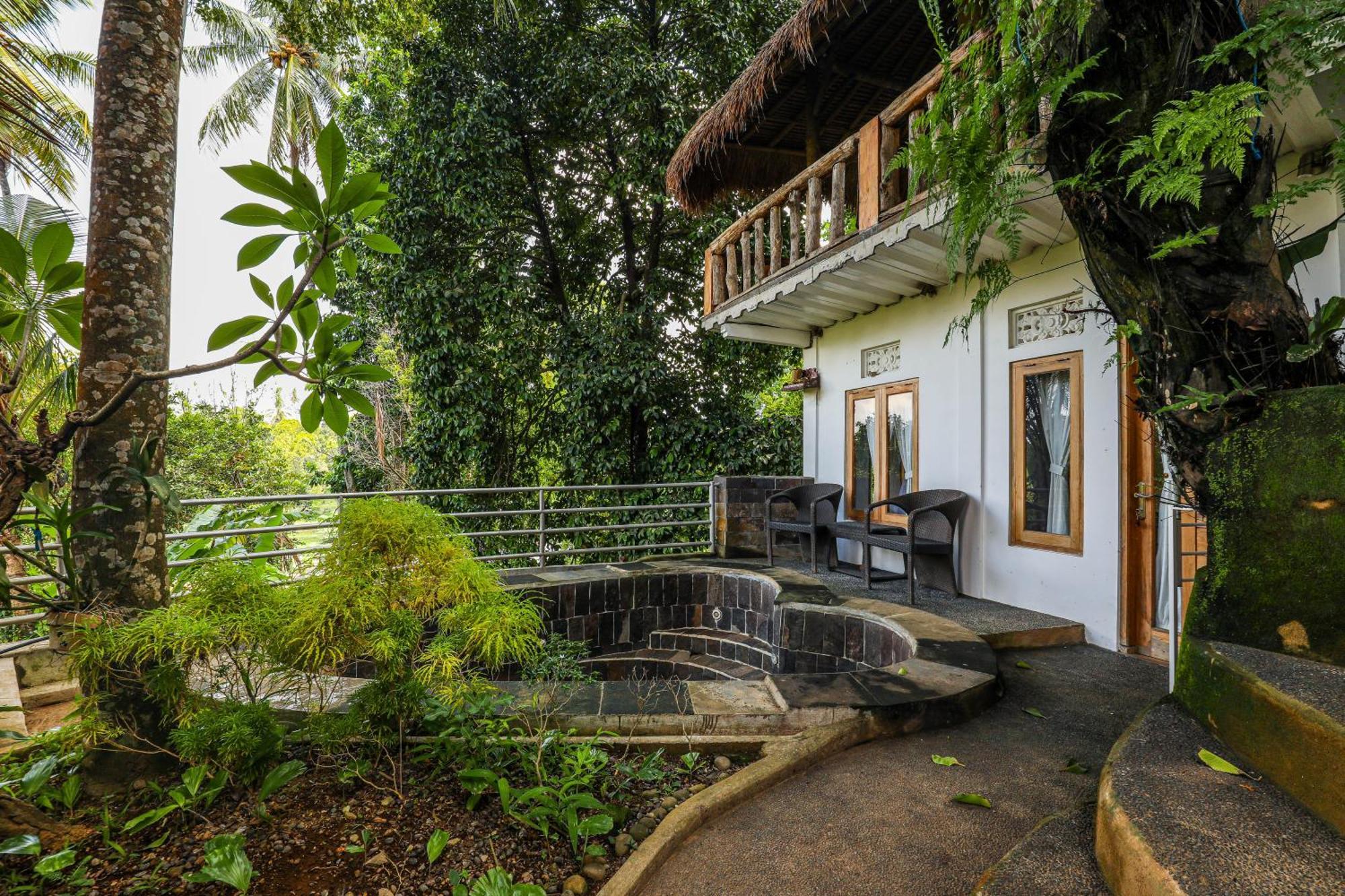 Hotel Omunity Bali Singaraja Exterior foto
