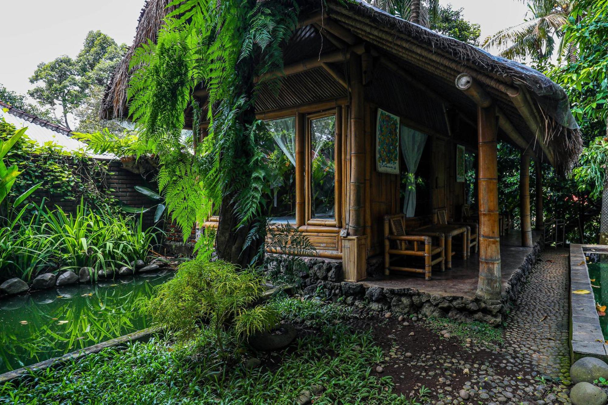 Hotel Omunity Bali Singaraja Exterior foto